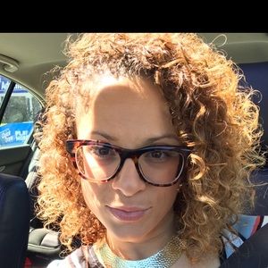 Meet your Posher, Daniela